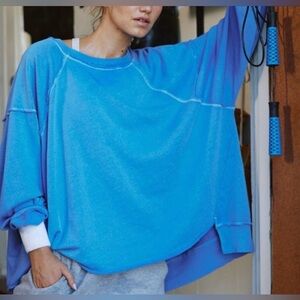 We The Free One To Beat Pullover Medium